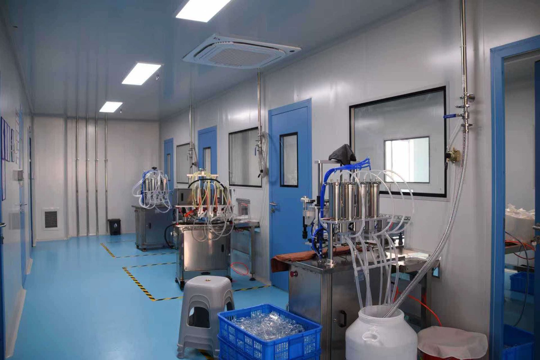 Filling room